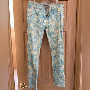 Abercrombie Kids Size 16 Floral Denim jeans